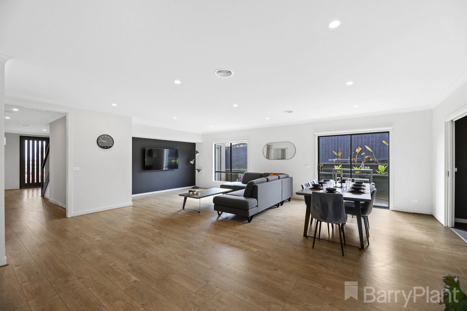 5 Empire Avenue, Drouin, VIC 3818, Drouin - Thumbnail 5