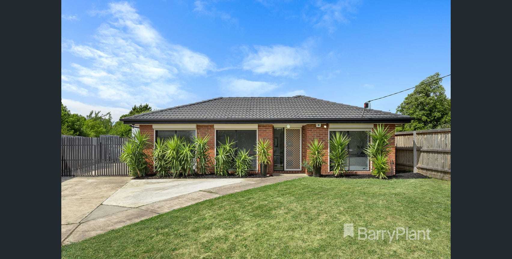 5 Erin Court, Hampton Park, VIC 3976 - Thumbnail 1 - 05/05/2026