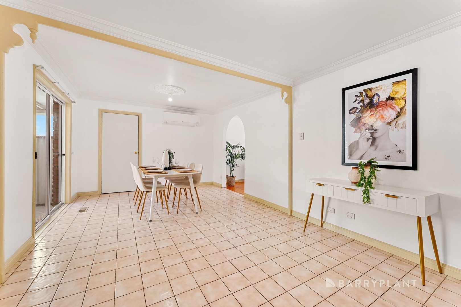 5 Essex Court, Epping, VIC 3076, Epping - Thumbnail 4