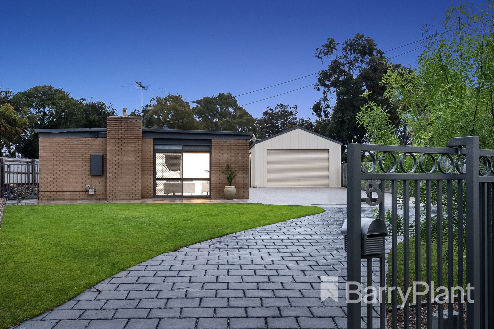 5 Everett Close, Herne Hill, VIC 3218, Herne Hill - Thumbnail 3