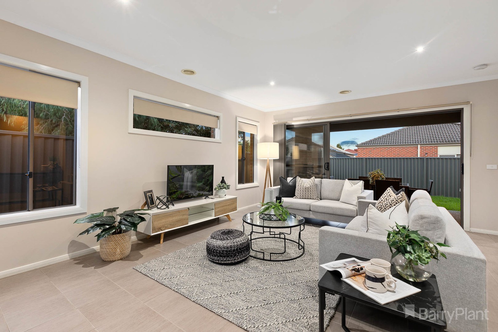5 Fairchild Place, Pakenham, VIC 3810, Pakenham - Thumbnail 7