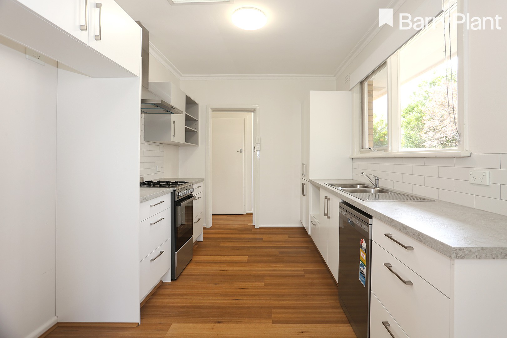 5 Fairway Street, Frankston, VIC 3199 - Thumbnail 1 - 02/02/2026