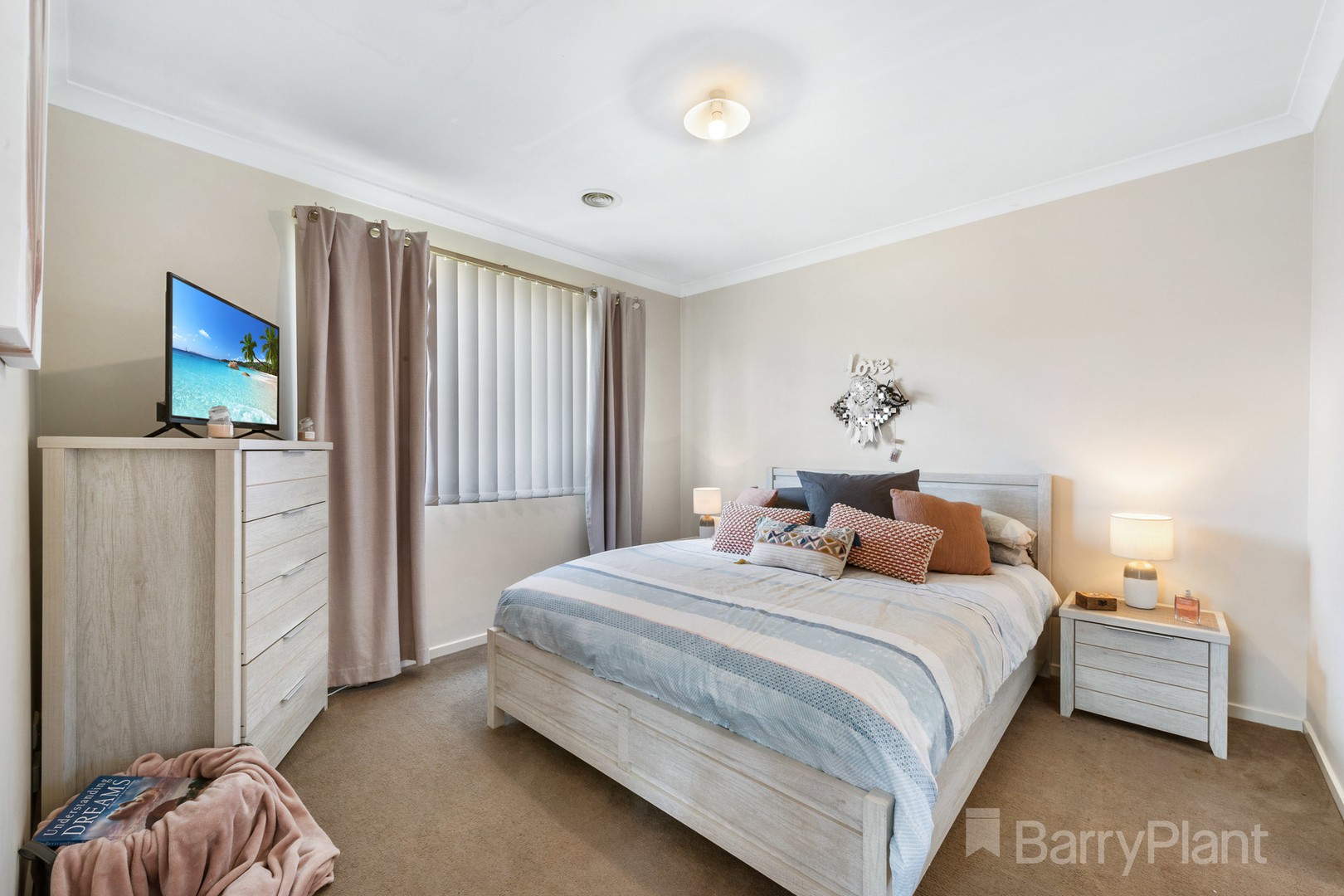 5 Fantail Way, Brookfield, VIC 3338, Brookfield - Thumbnail 3