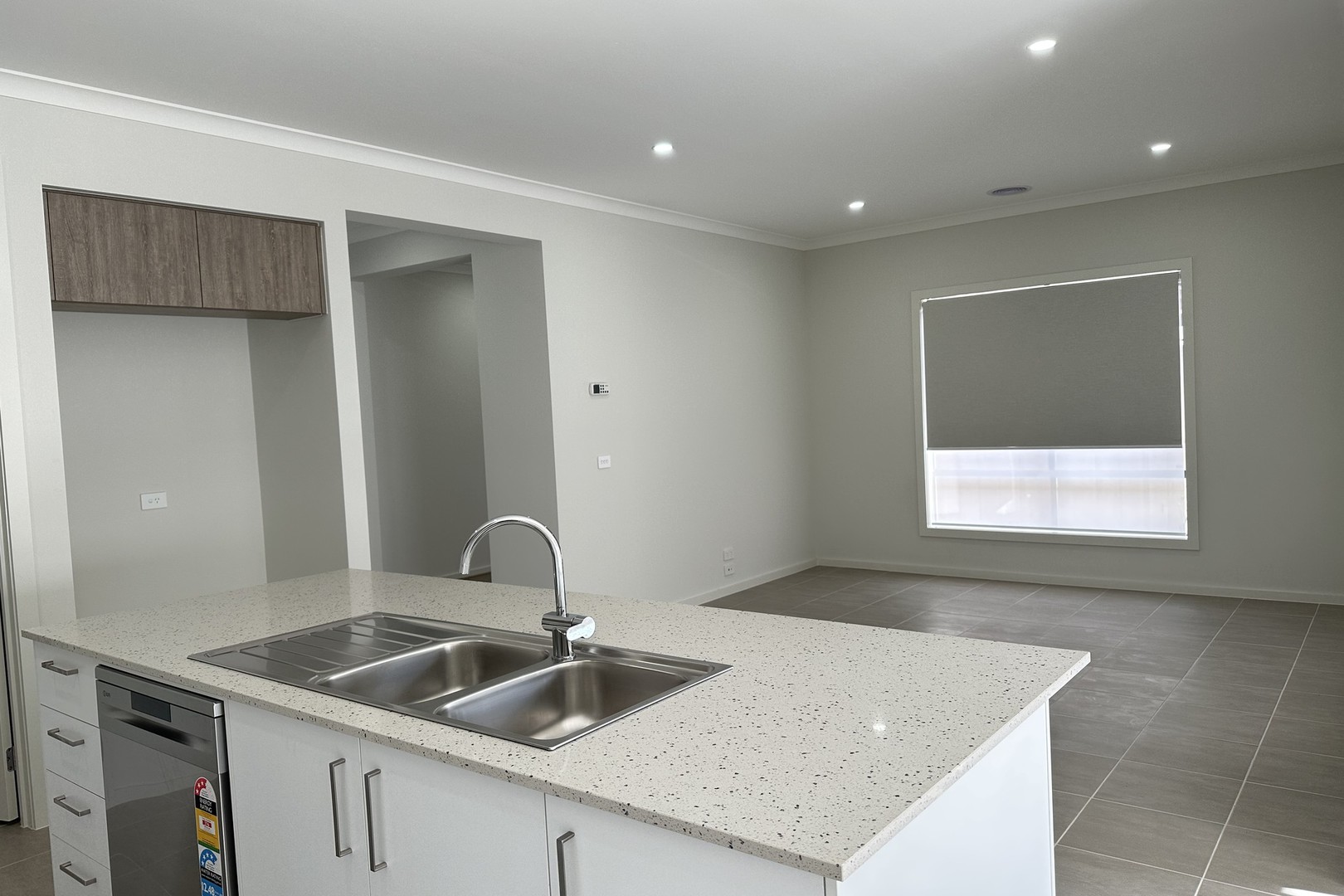 5 Featherdale Road, Wollert, VIC 3750, Wollert - Thumbnail 4