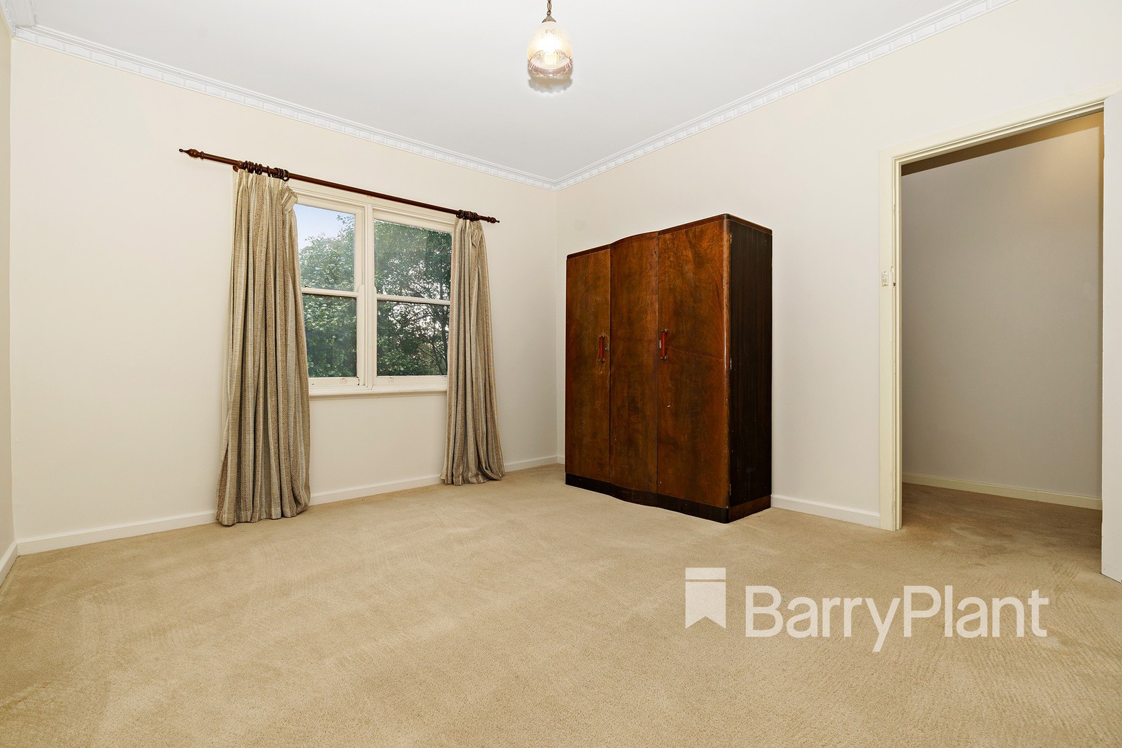 5 Florence Av, Emerald, VIC 3782, Emerald - Thumbnail 2