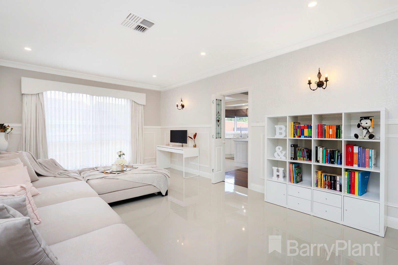 5 Forwood Way, Roxburgh Park, VIC 3064, Roxburgh Park - Thumbnail 4