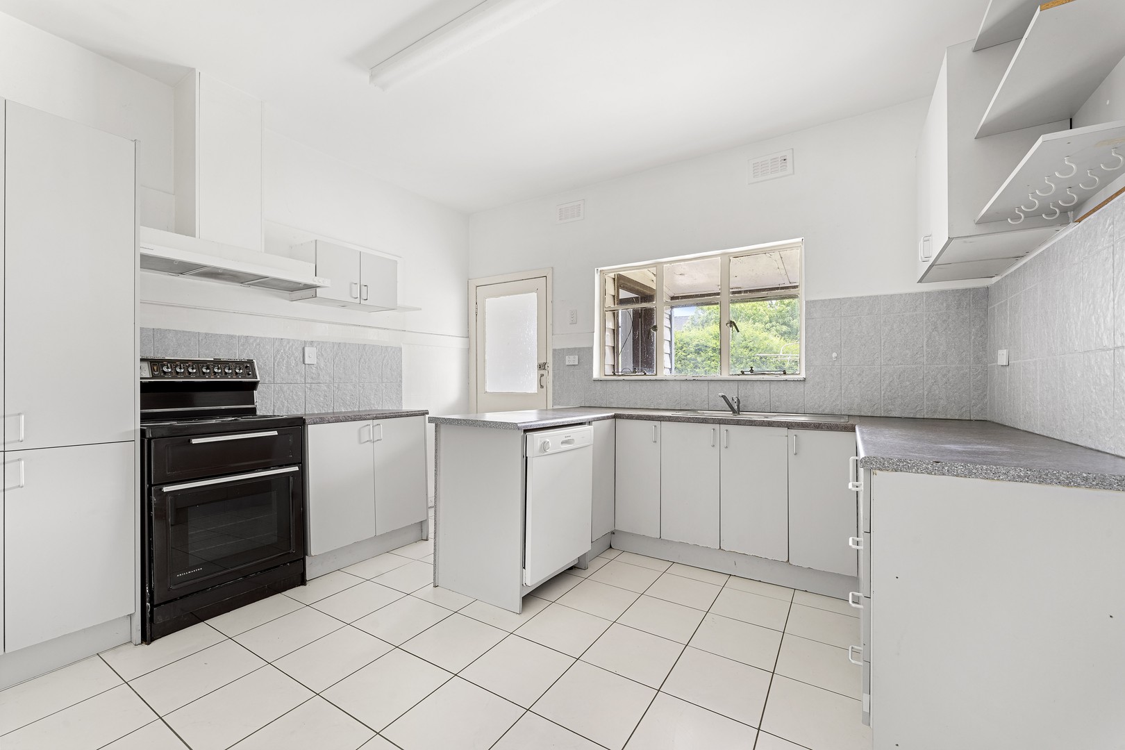 5 Franklyn Street, Huntingdale, VIC 3166 - Thumbnail 1 - 30/10/2024