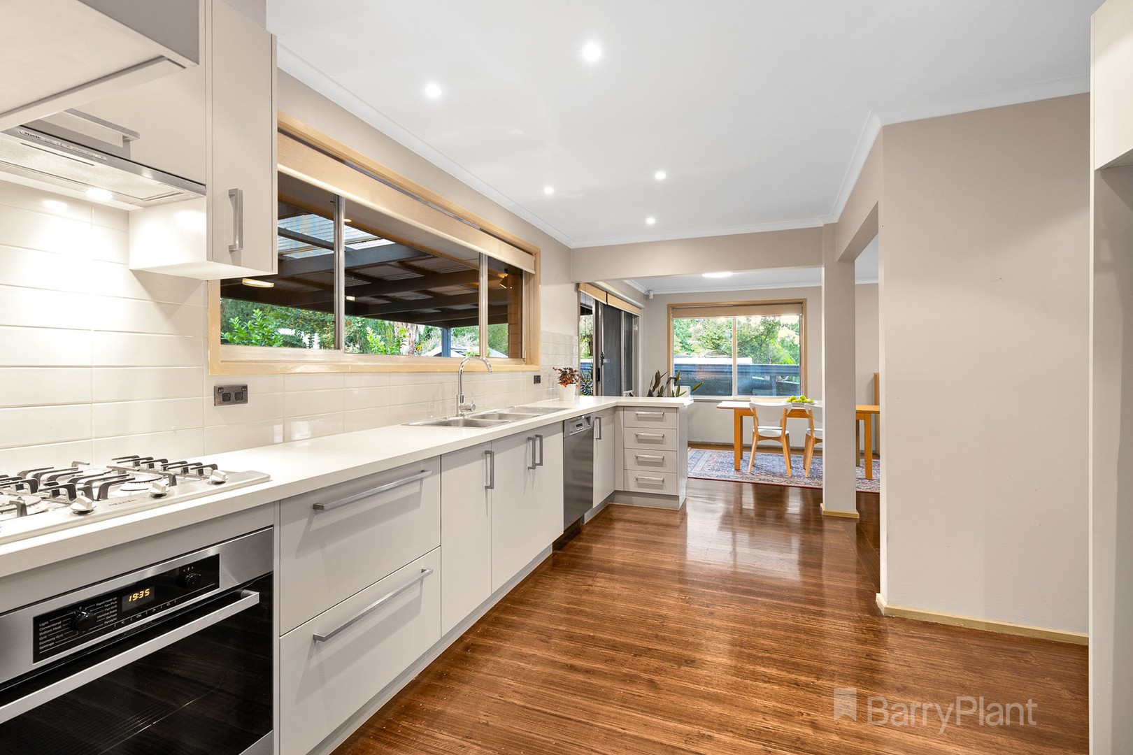 5 Fritzlaff Court, Berwick, VIC 3806, Berwick - Thumbnail 3