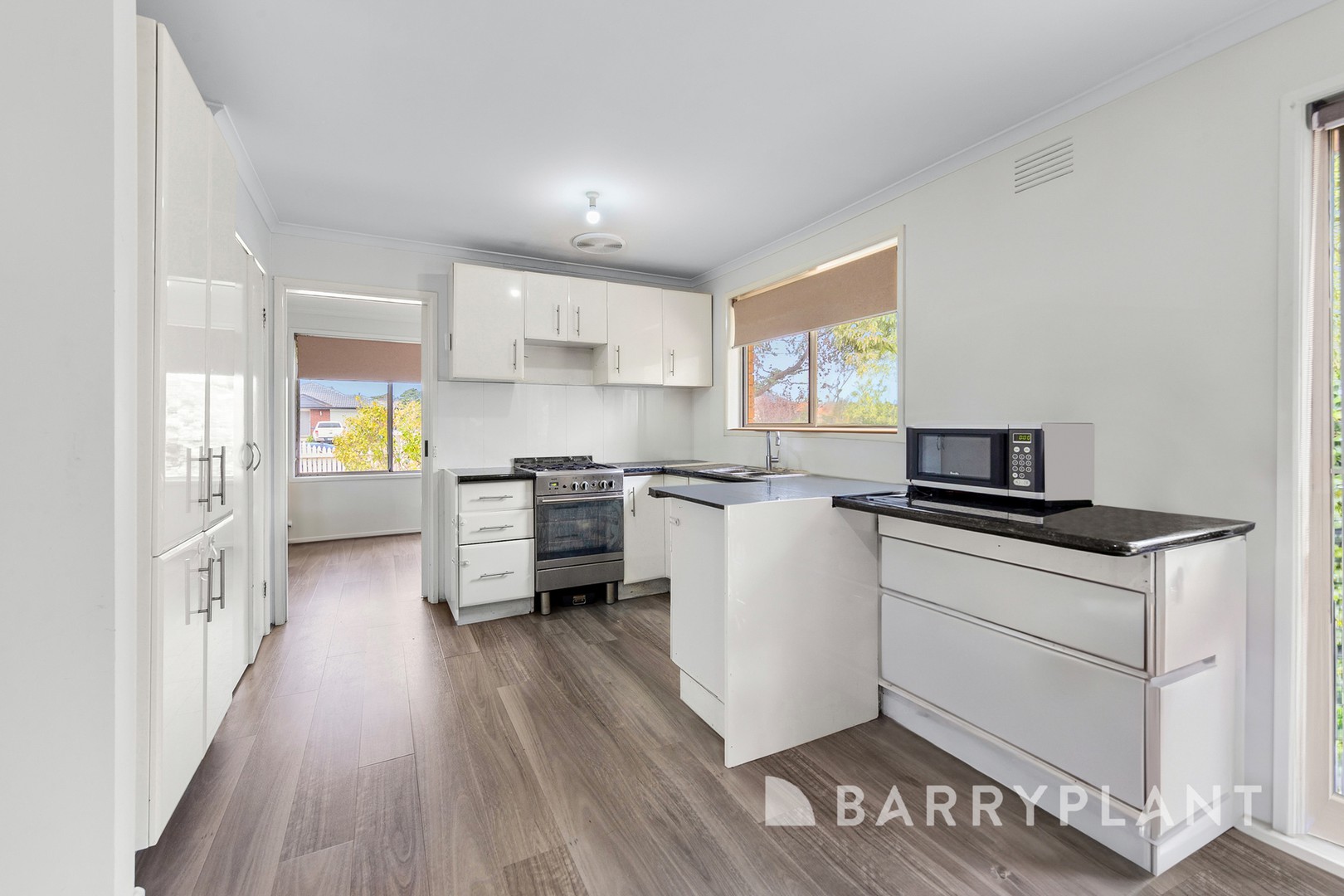 5 Fulwood Court, St Albans, VIC 3021, St Albans - Thumbnail 4