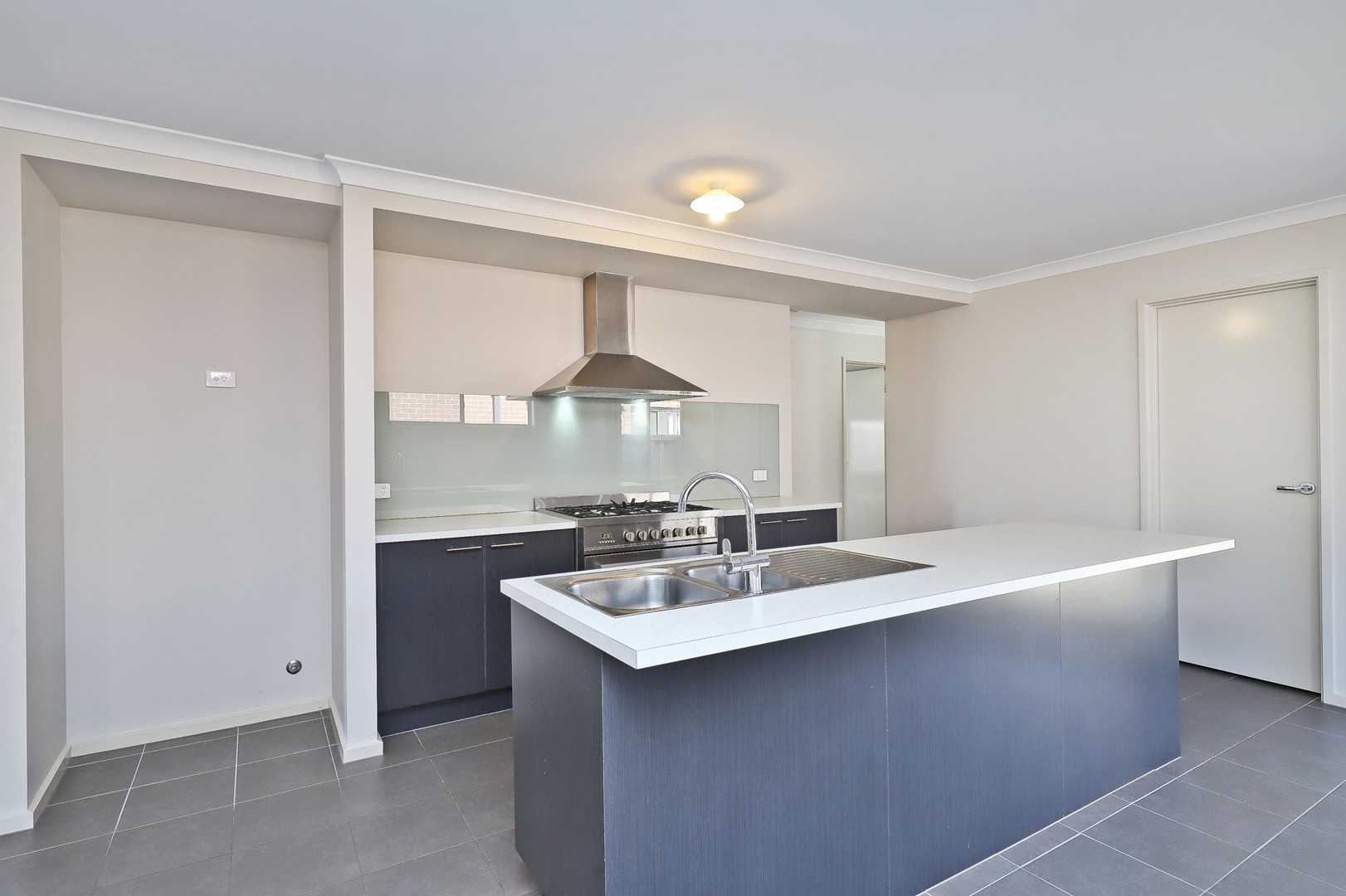 5 Galibier Parade, Fraser Rise, VIC 3336, Fraser Rise - Thumbnail 3