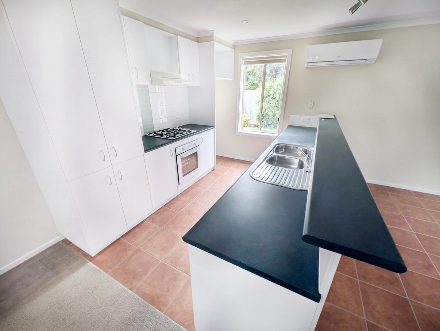 5 Gallagher Close, Grovedale, VIC 3216, Grovedale - Thumbnail 2