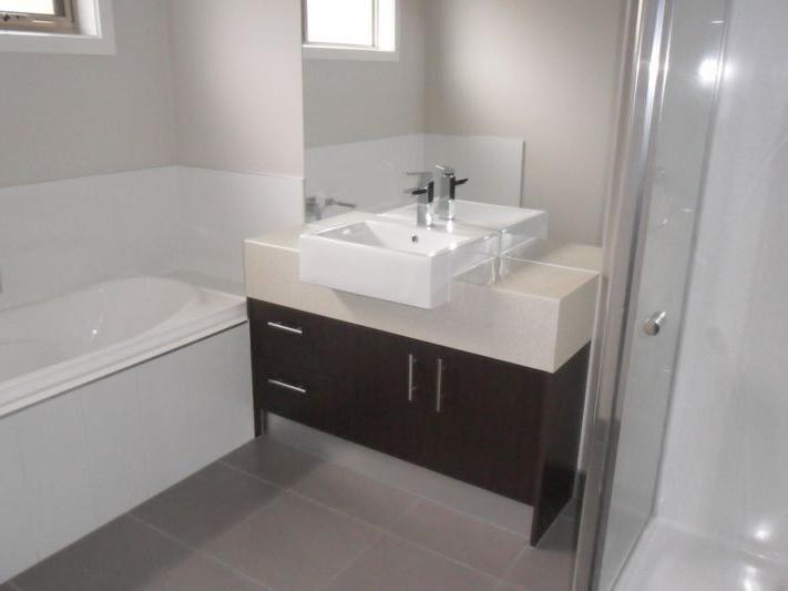 5 Gardenia WayCaroline Springs, VIC 3023  - Leased, Caroline Springs - Thumbnail 4