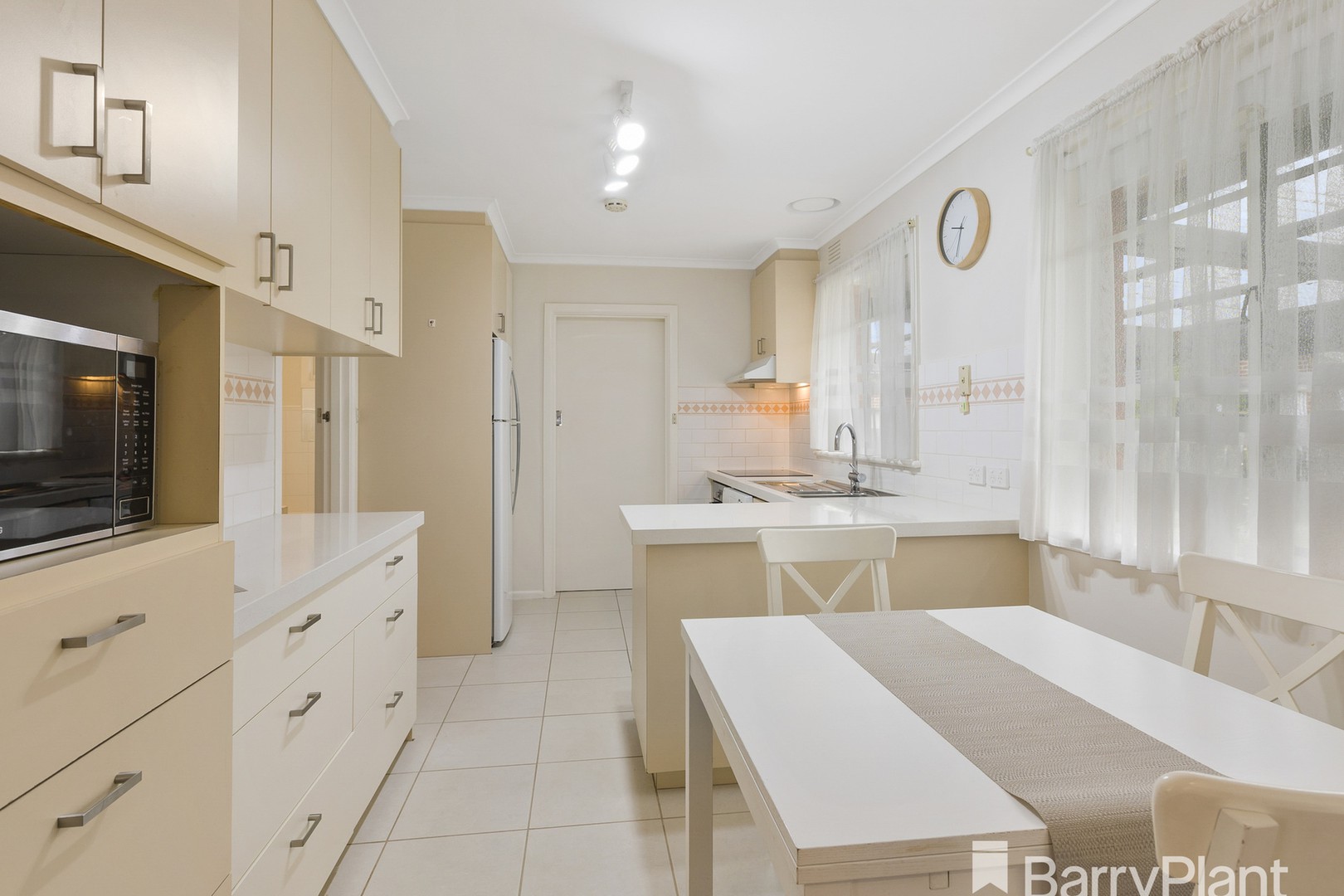 5 Glen Road, Glen Waverley, VIC 3150, Glen Waverley - Thumbnail 4