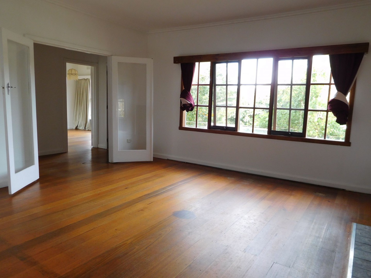 5 Glen Road, Mitcham, VIC 3132, Mitcham - Thumbnail 3