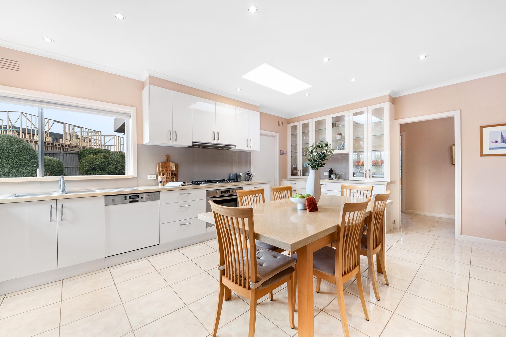 5 Glencester Court, Bulleen, VIC 3105 - Thumbnail 2 - 26/08/2026