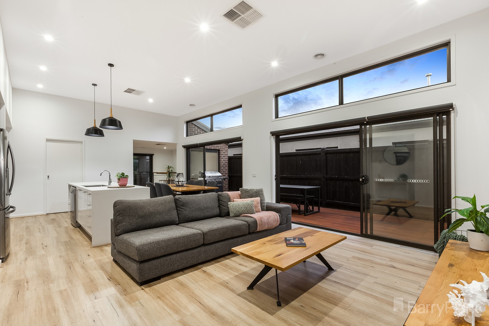 5 Glenferrie Avenue, Mickleham, VIC 3064, Mickleham - Thumbnail 7