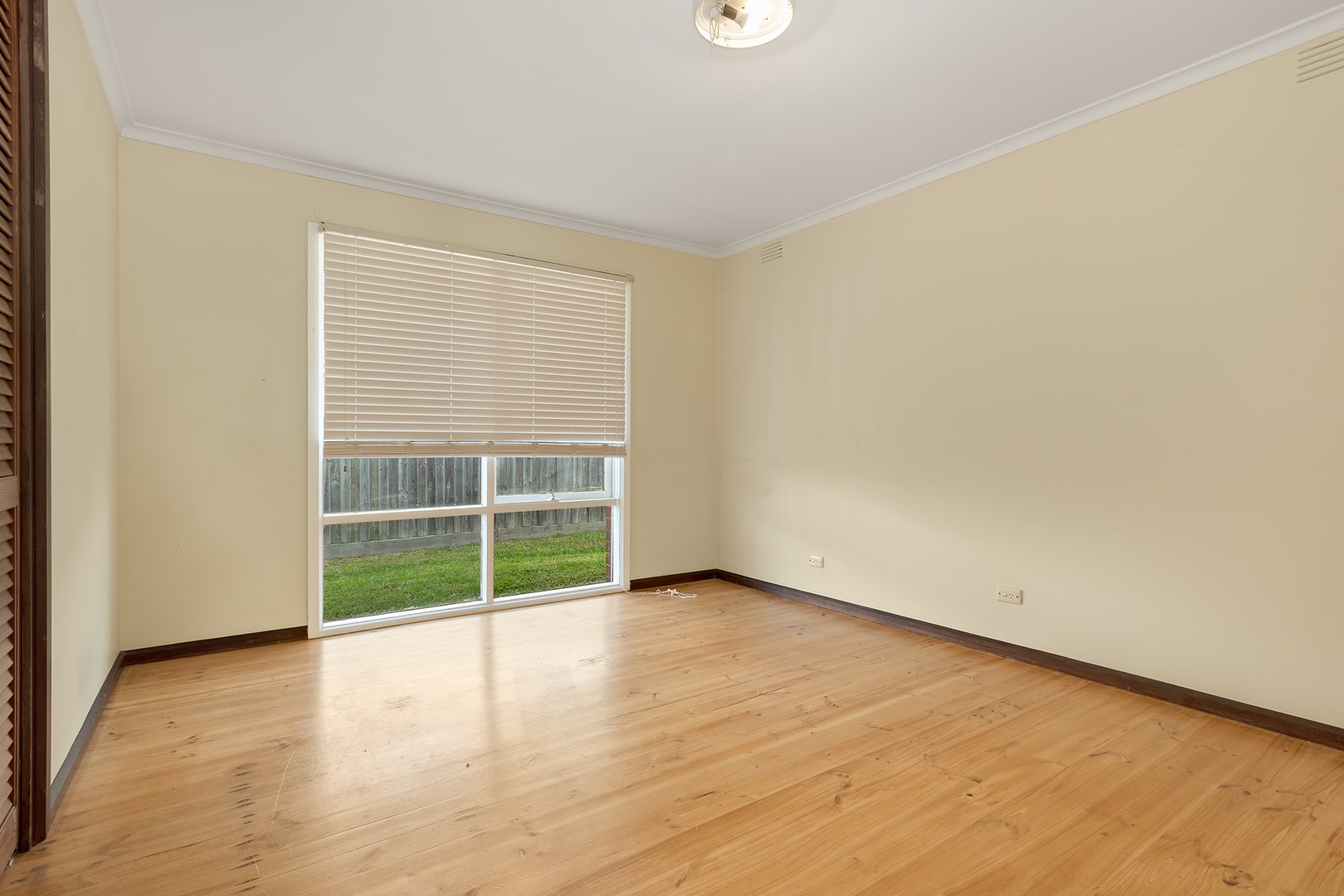 5 Glenmore Court, Seaford, VIC 3198, Seaford - Thumbnail 3