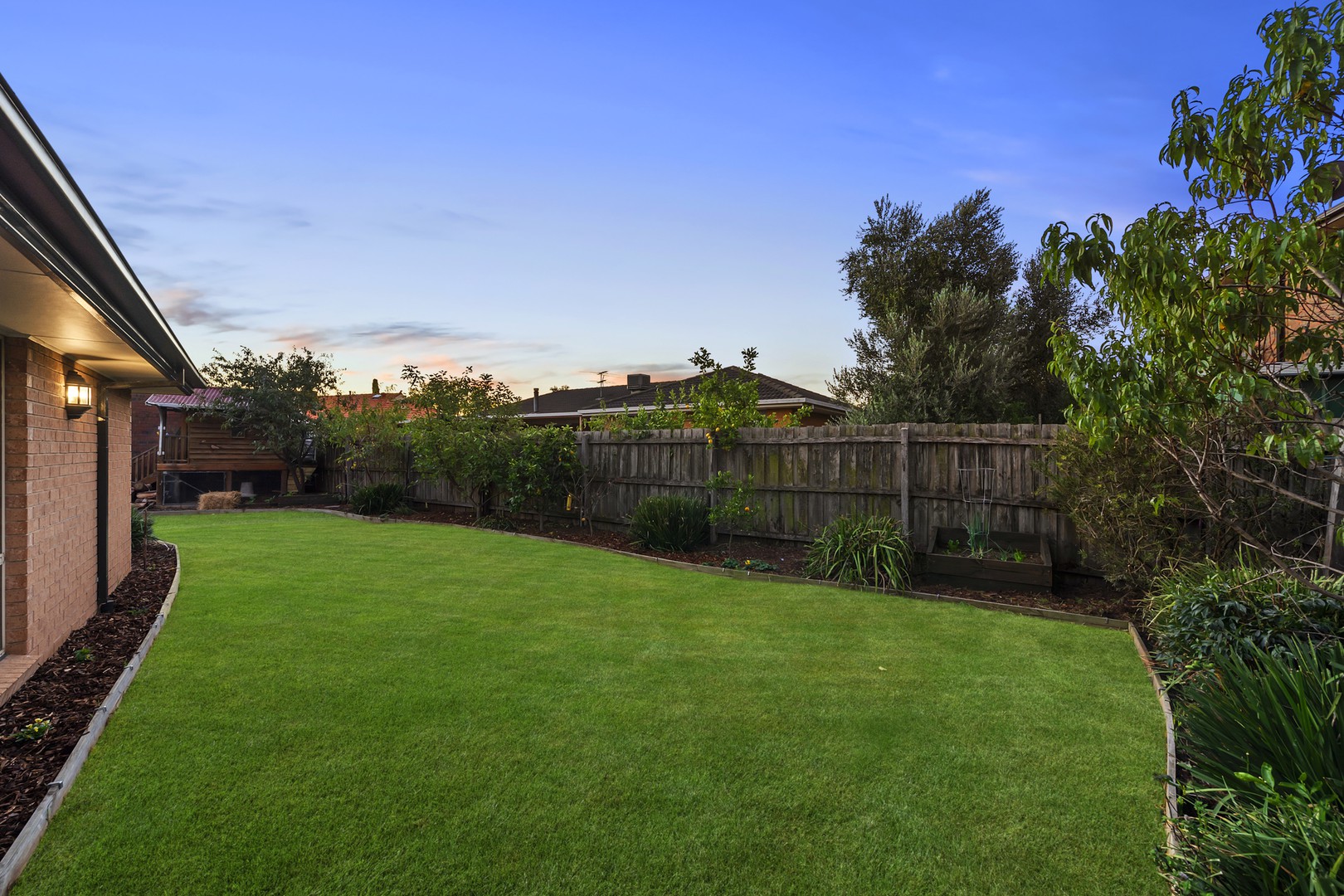 5 Golden Grove Court, Keilor Lodge, VIC 3038, Keilor Lodge - Thumbnail 4