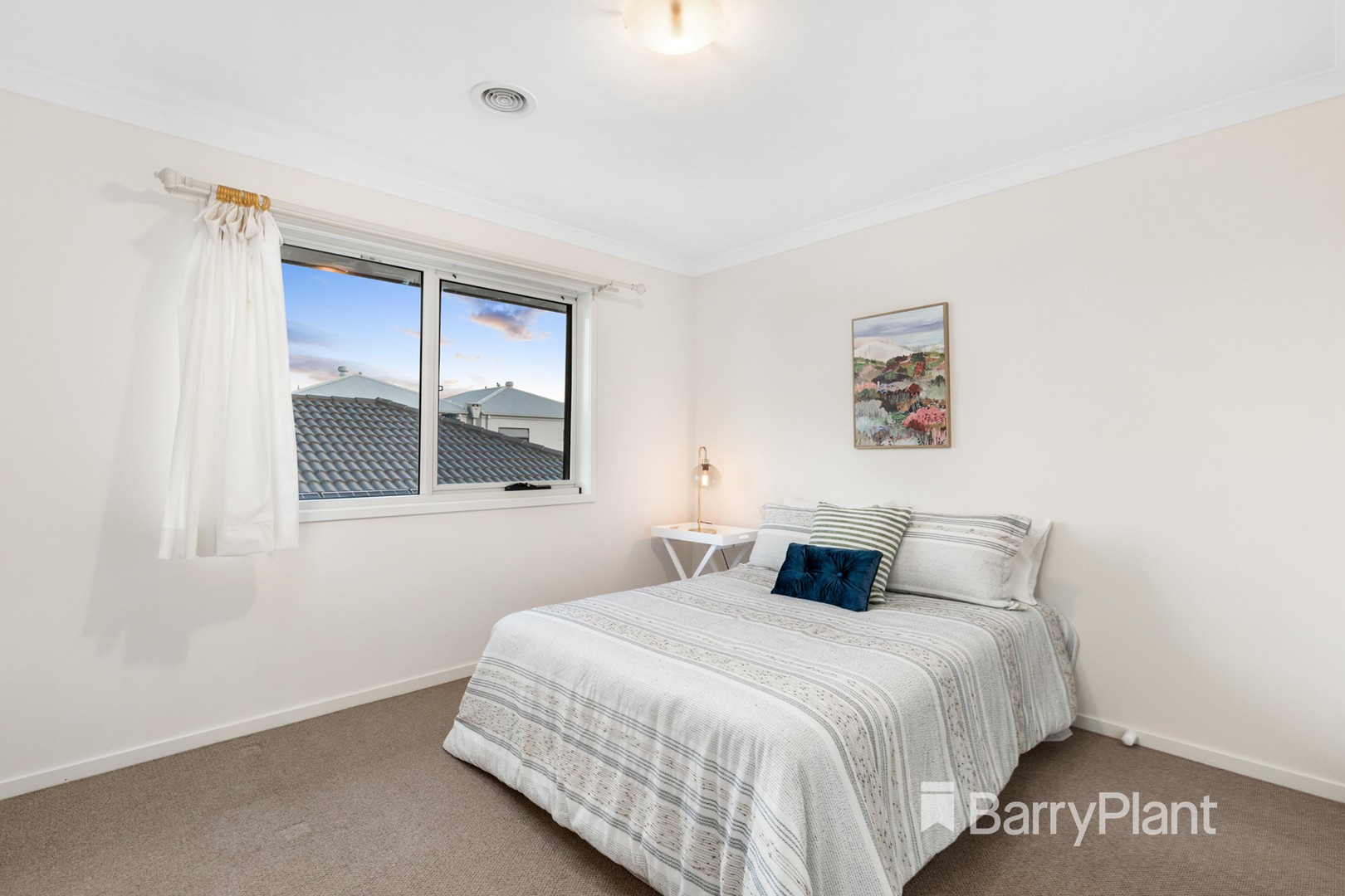 5 Goldeneye Circuit, Werribee, VIC 3030, Werribee - Thumbnail 2