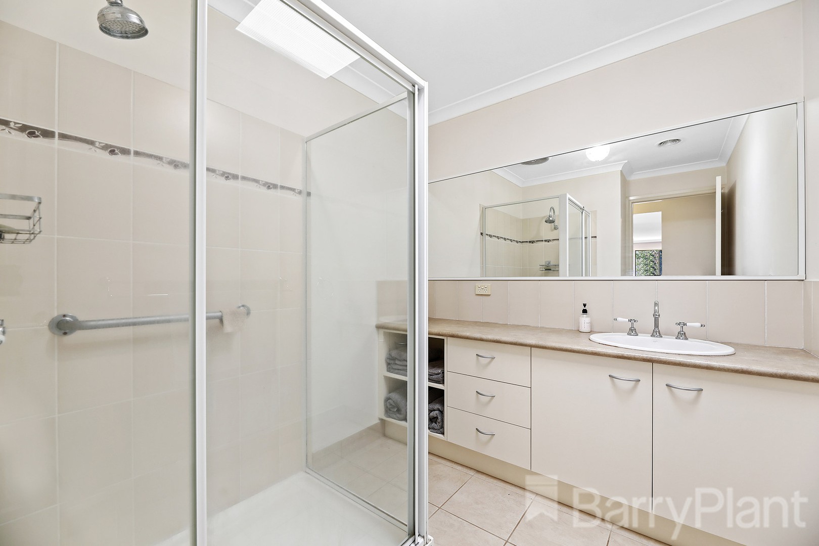 5 Grandview Close, Drouin, VIC 3818, Drouin - Thumbnail 7