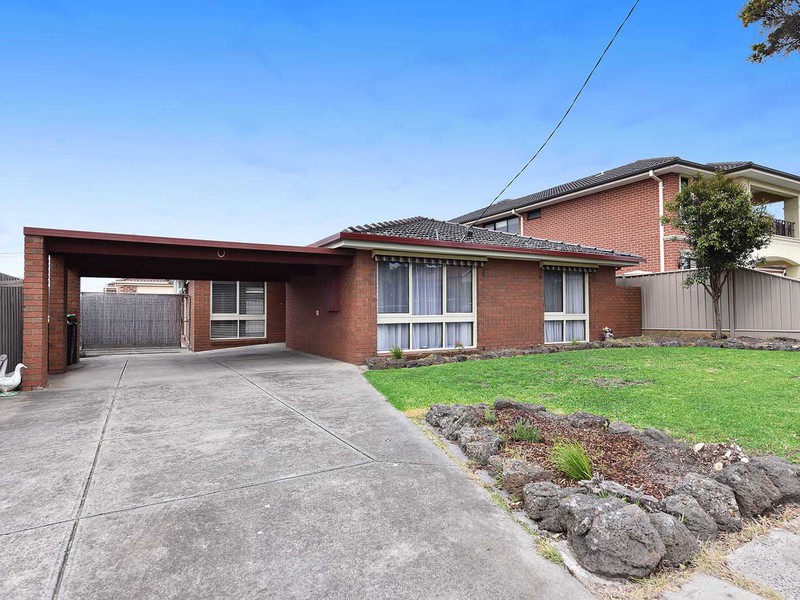 5 Grandview Rd, Niddrie, VIC 3042 - Image - 09/12/2025