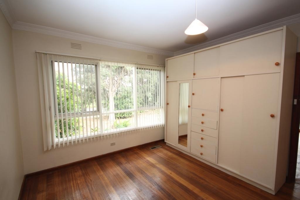 5 Graylea Avenue, Herne Hill, VIC 3218, Herne Hill - Thumbnail 5