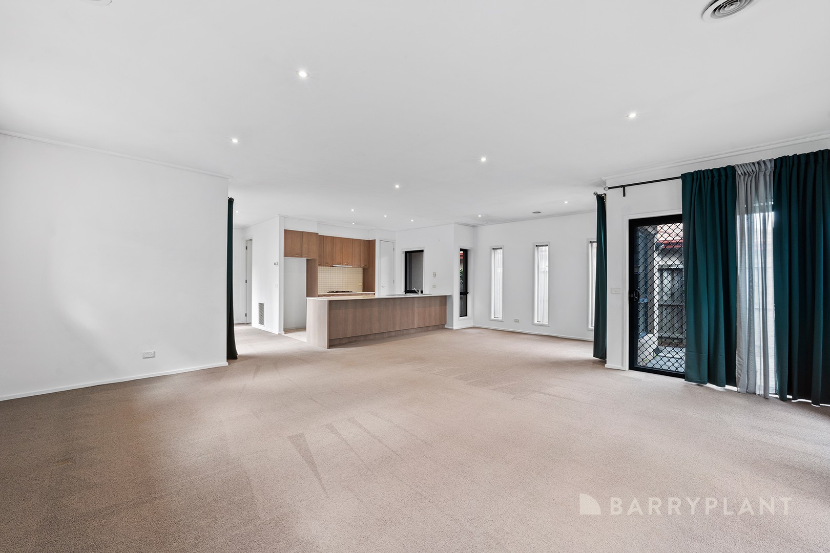 5 Greenhaven Terrace, Berwick, VIC 3806 - Thumbnail 2 - 15/07/2026