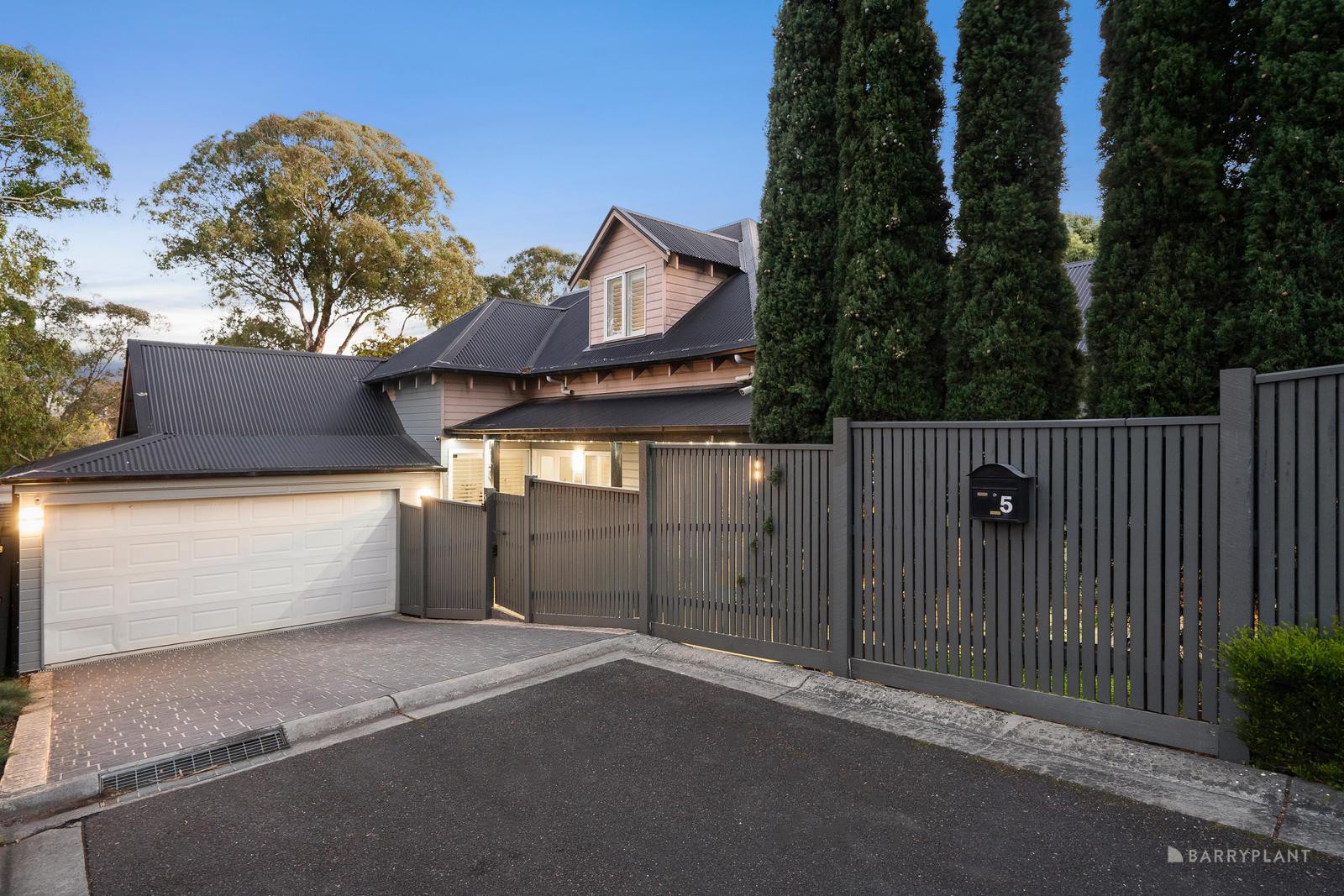 5 Greenwood Court, Vermont, VIC 3133, Vermont - Thumbnail 2