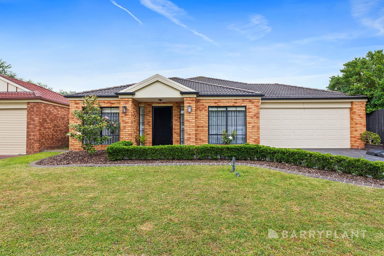 5 Grevillea Place, Pakenham, VIC 3810 - Thumbnail 2 - 10/11/2023