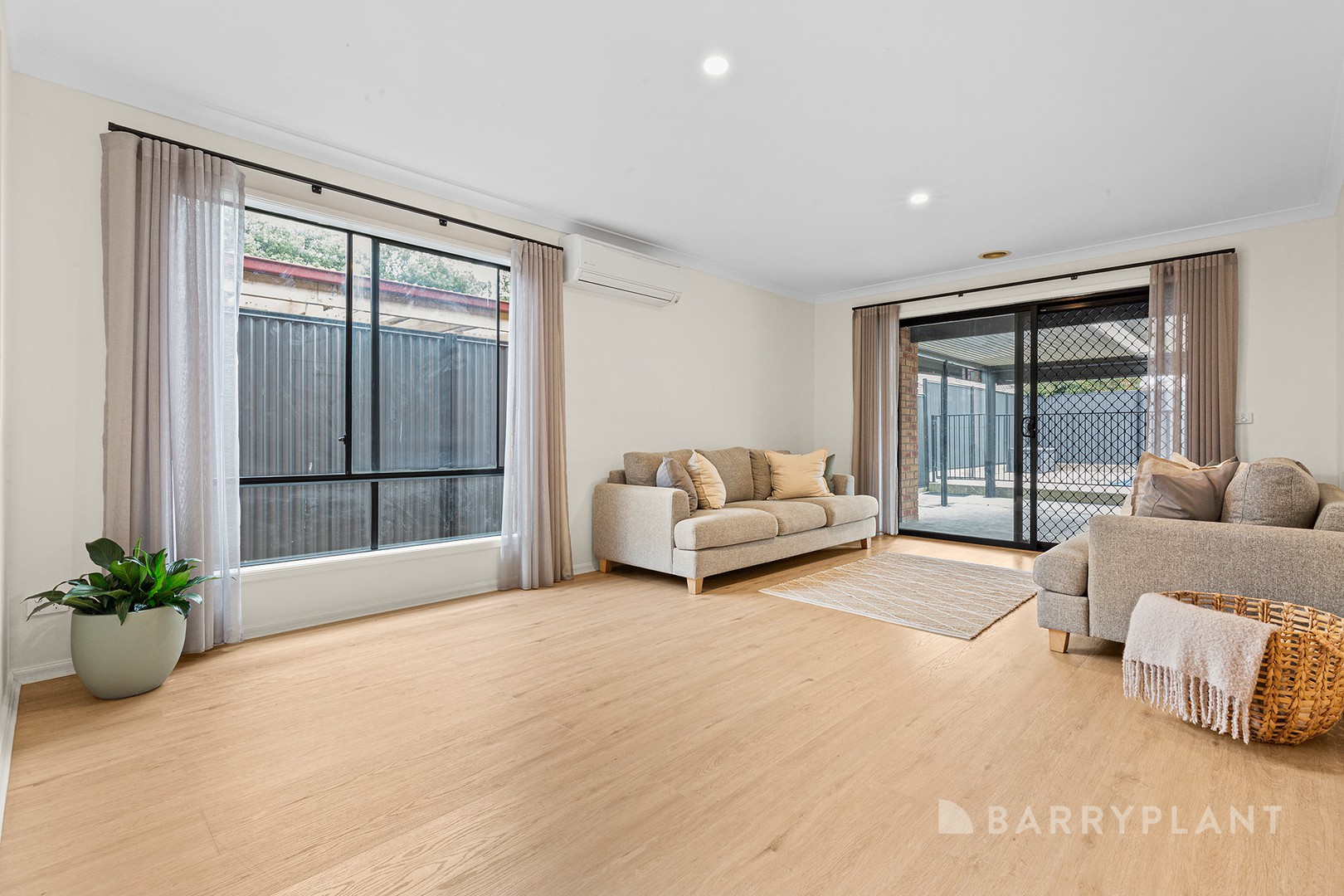 5 Grevillea Place, Pakenham, VIC 3810, Pakenham - Thumbnail 6