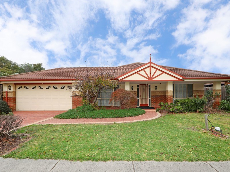 5 Halsbury Drive, Rowville, VIC 3178 - Image - 11/06/2026