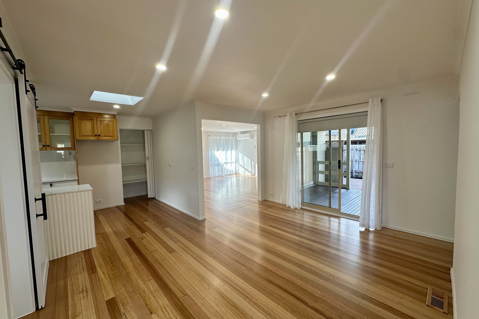 5 Hammersley Court, Taylors Lakes, VIC 3038, Taylors Lakes - Thumbnail 5
