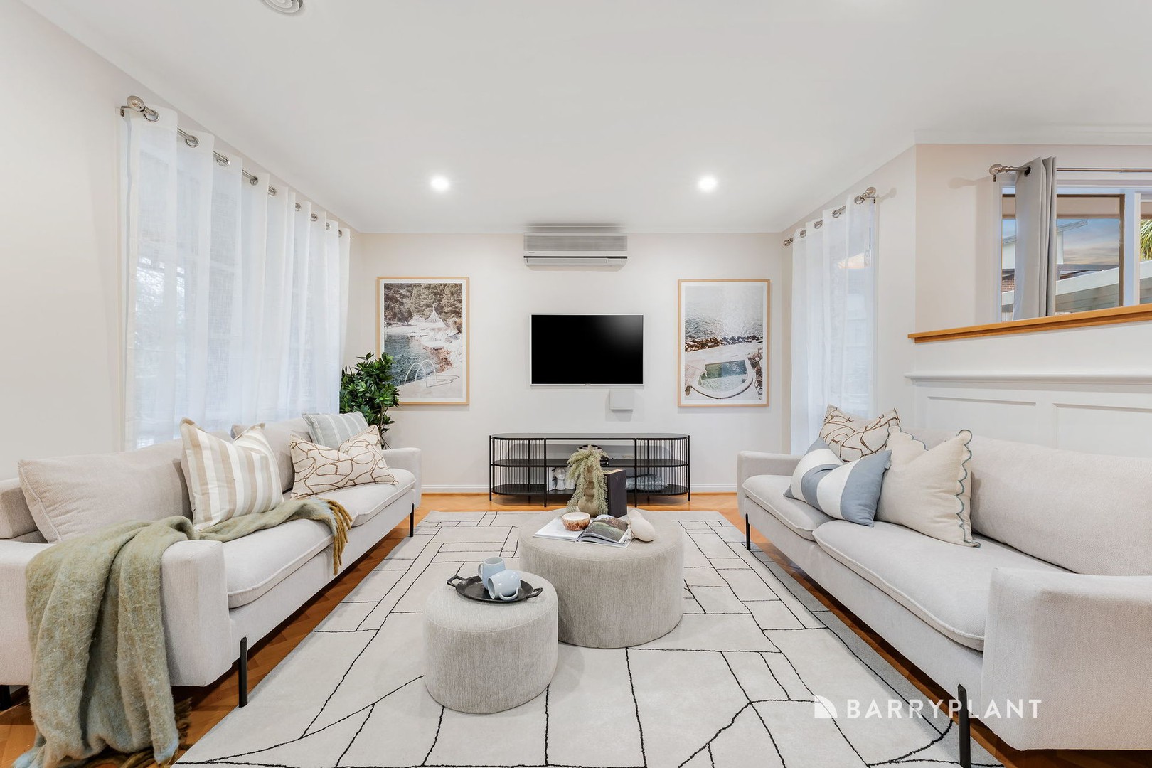 5 Handasyde Avenue, Kilsyth South, VIC 3137 - Thumbnail 2 - 08/07/2026