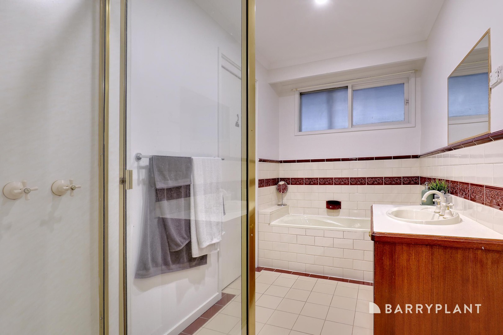 5 Hanley Court, Pakenham, VIC 3810, Pakenham - Thumbnail 8