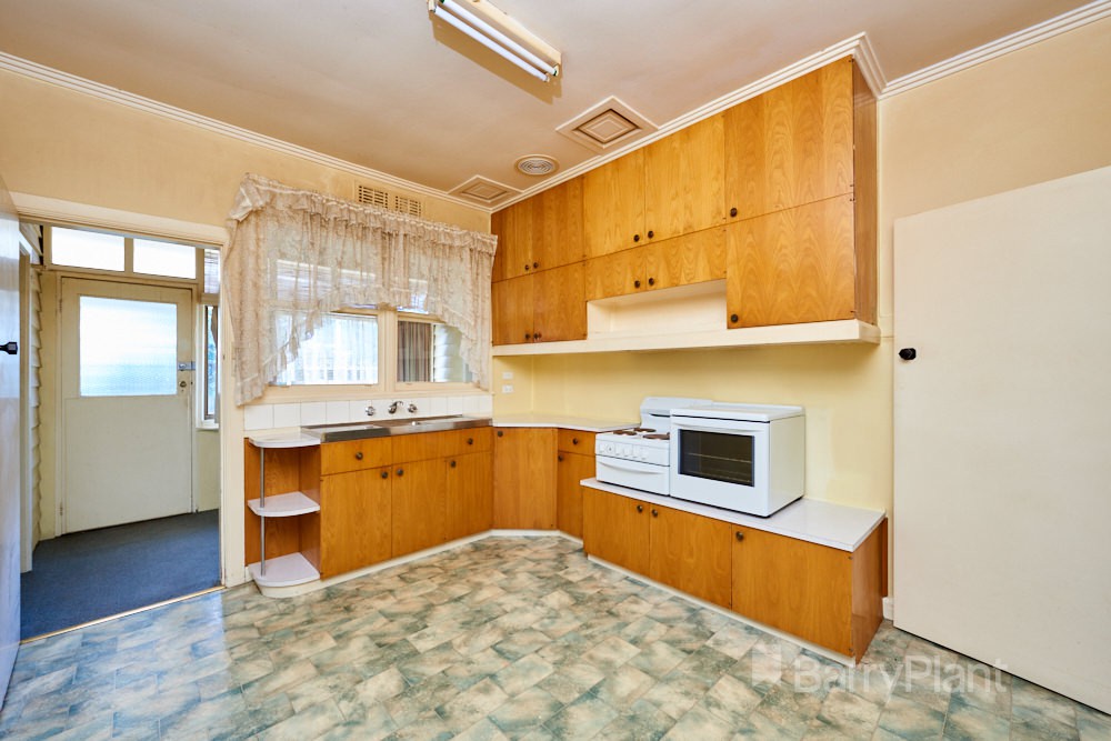 5 Hargreaves Street, Huntingdale, VIC 3166 - Thumbnail 2 - 22/04/2022