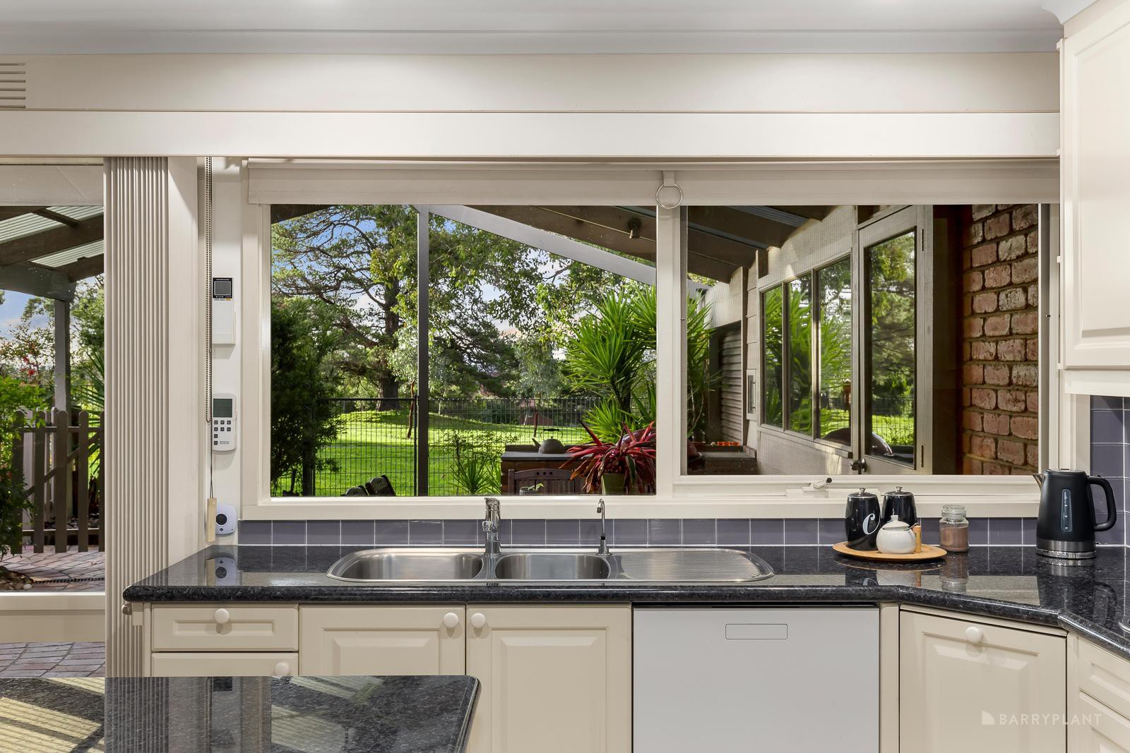 5 Harrington Place, Doncaster East, VIC 3109, Doncaster East - Thumbnail 6