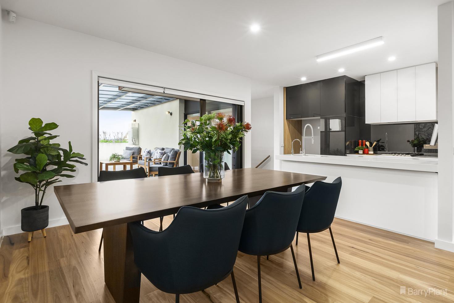 5 Harvest Court, Doncaster, VIC 3108, Doncaster - Thumbnail 4
