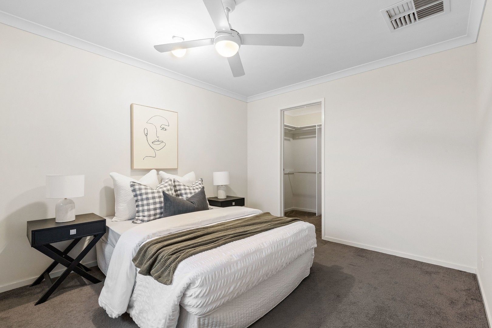 5 Hay Avenue, Taylors Hill, VIC 3037, Taylors Hill - Thumbnail 4