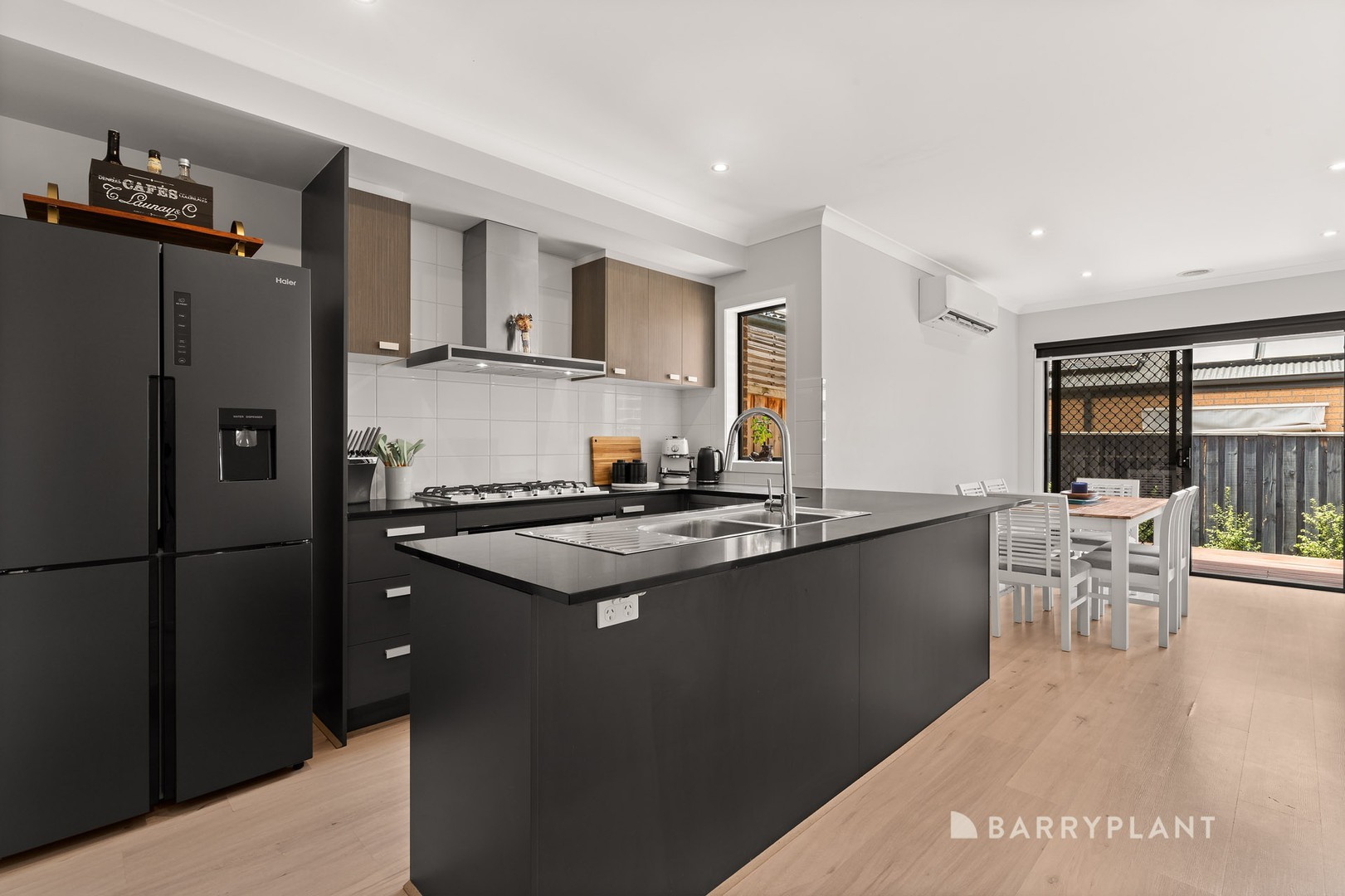 5 Hazlett Street, Doreen, VIC 3754, Doreen - Thumbnail 2