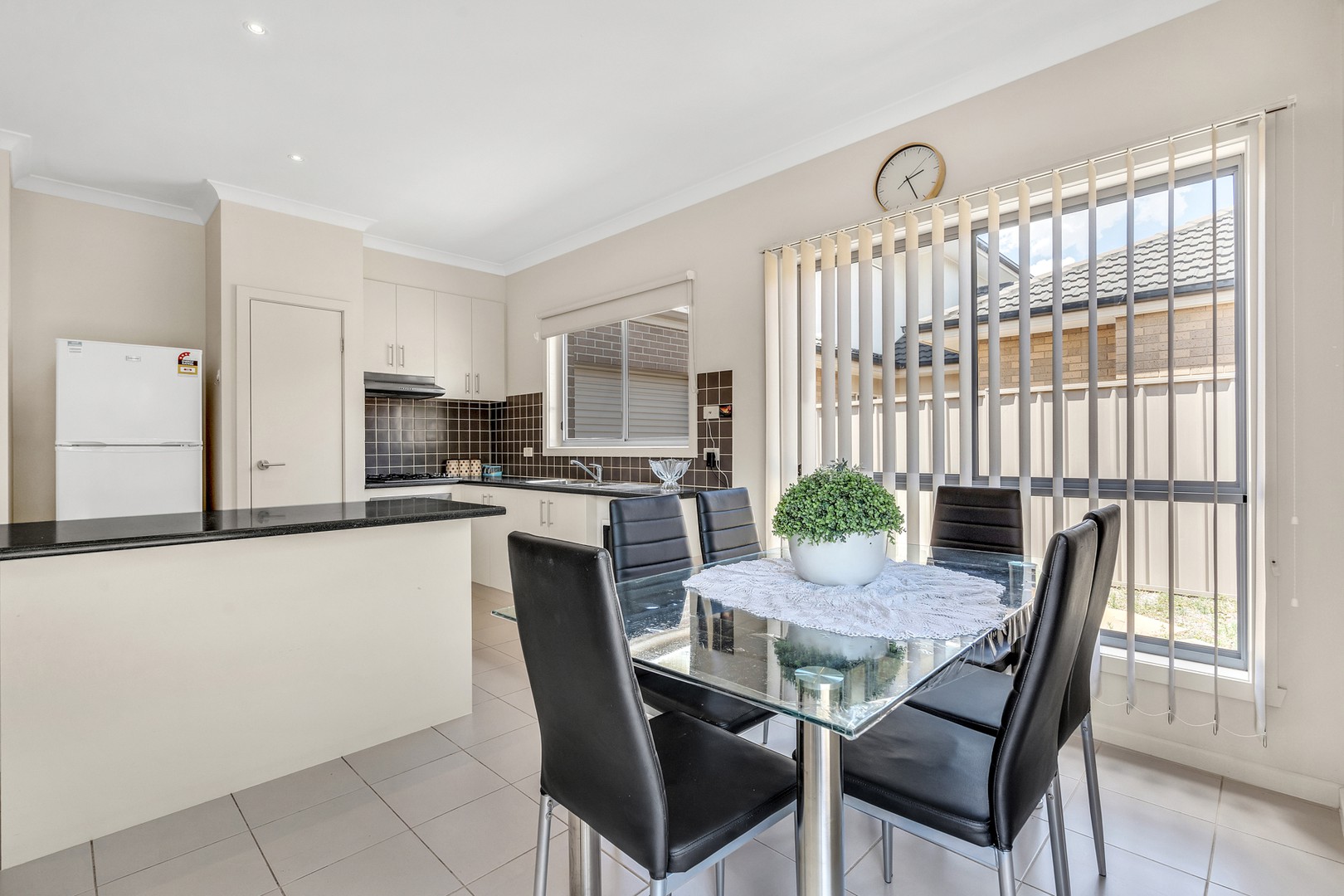5 Healesville Loop, Craigieburn, VIC 3064, Craigieburn - Thumbnail 4