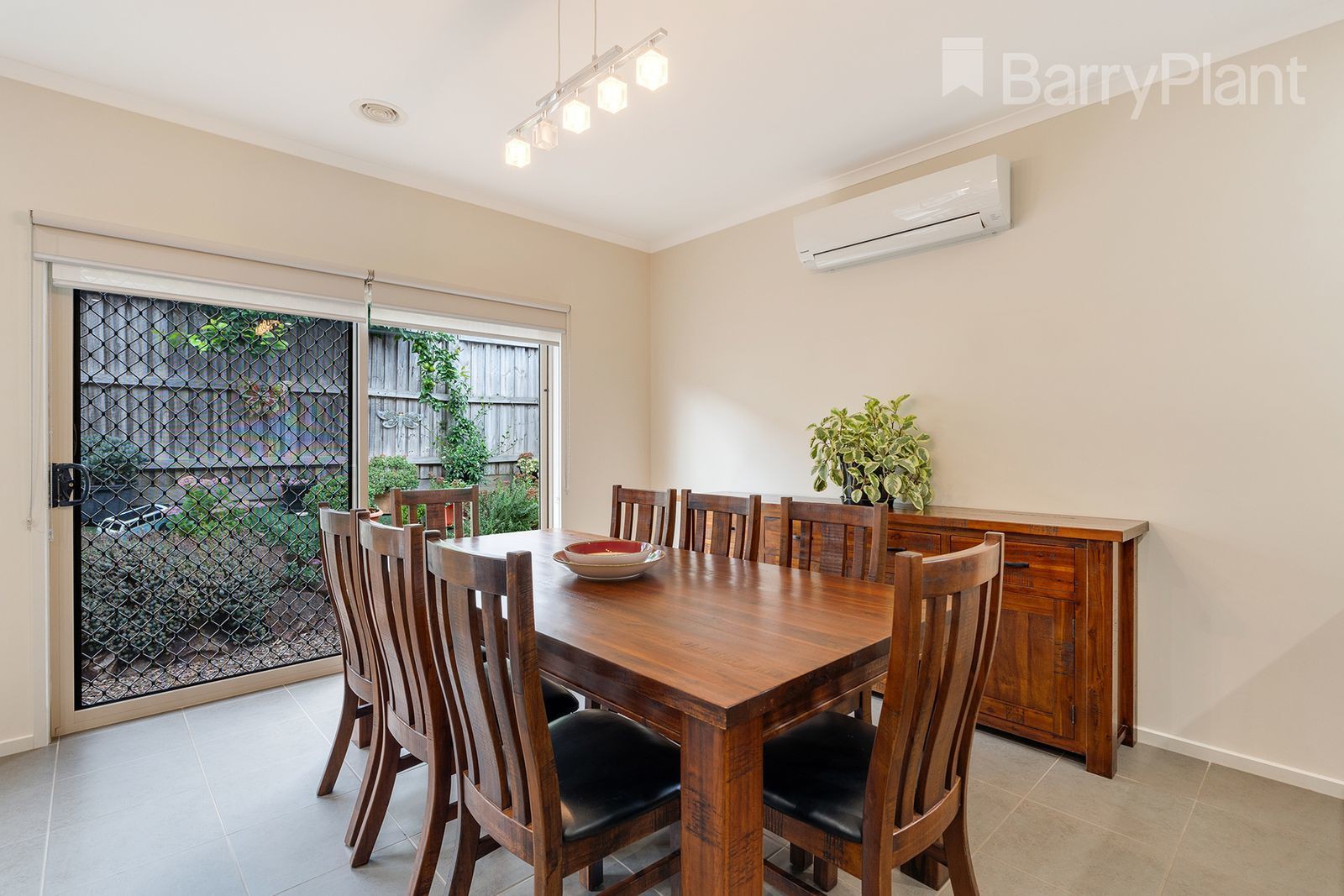 5 Heathcliffe Lane, Craigieburn, VIC 3064, Craigieburn - Thumbnail 6