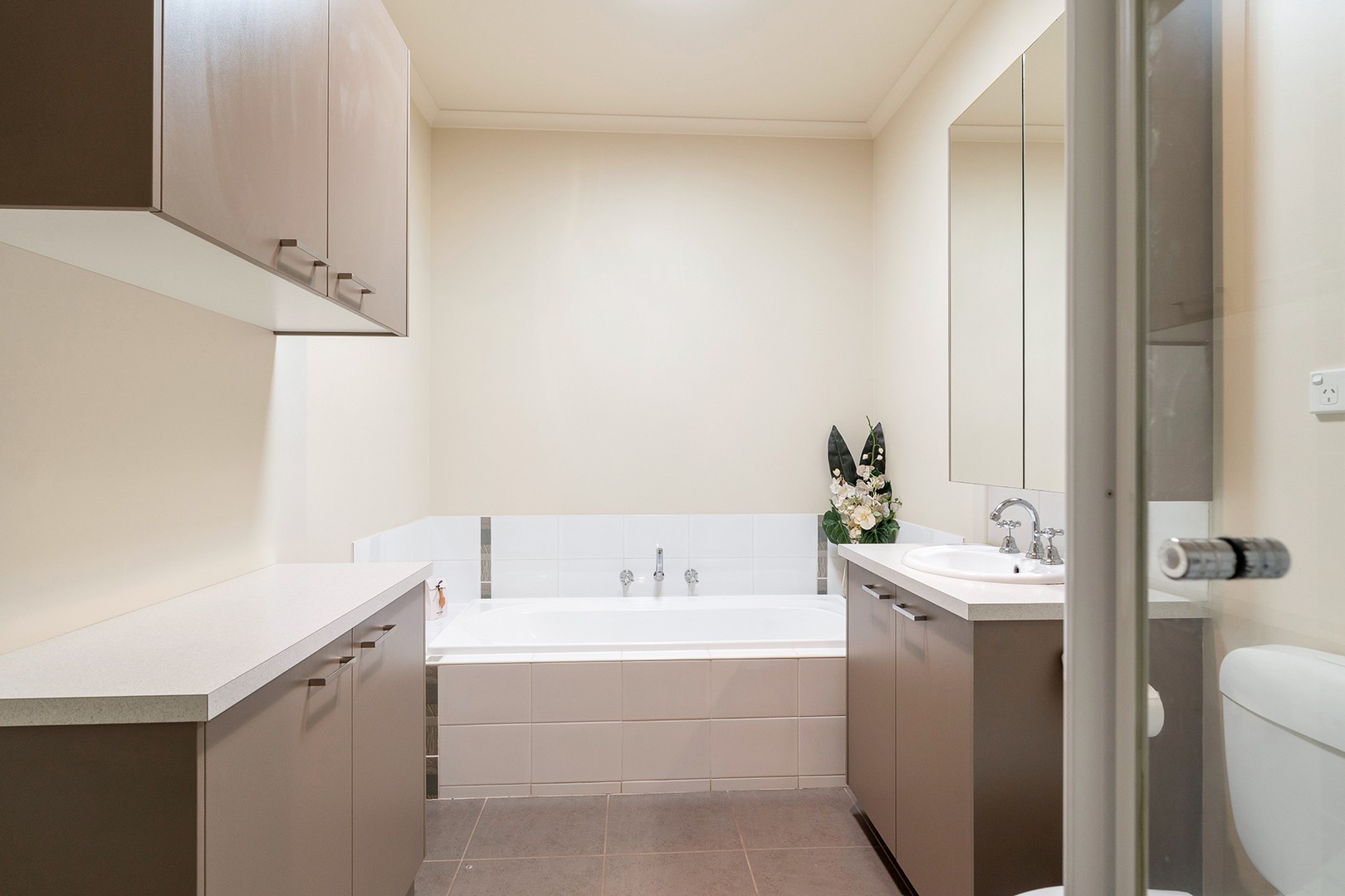 5 Heathcliffe Lane, Craigieburn, VIC 3064, Craigieburn - Thumbnail 8