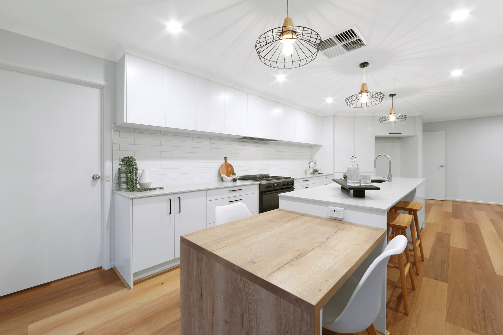5 Heysen Close, Rowville, VIC 3178, Rowville - Thumbnail 4