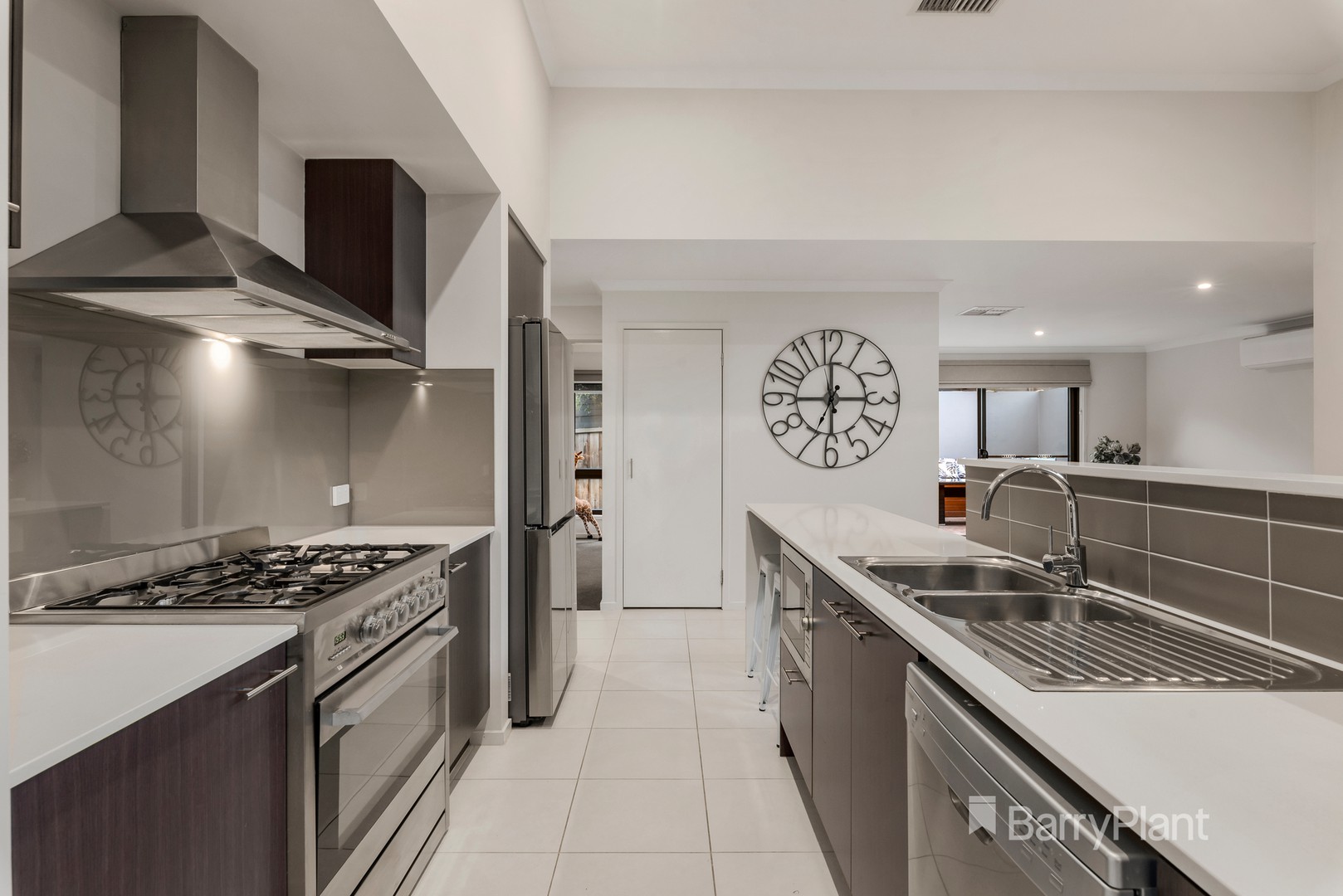 5 Heywood StreetDoreen, VIC 3754, Doreen - Thumbnail 3