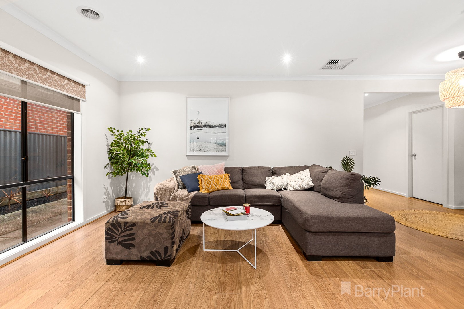 5 Hibernia Place, Cranbourne East, VIC 3977, Cranbourne East - Thumbnail 2
