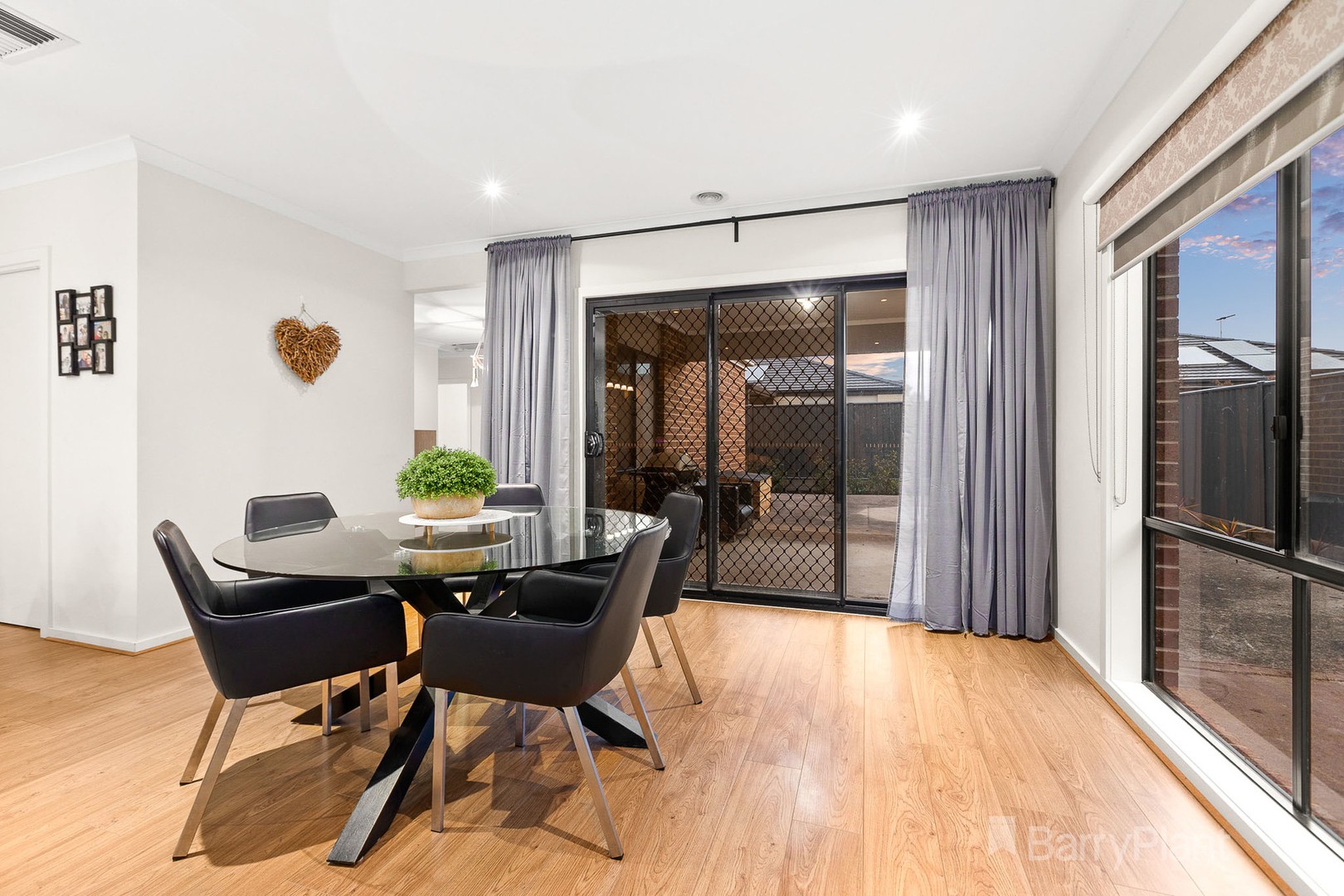 5 Hibernia Place, Cranbourne East, VIC 3977, Cranbourne East - Thumbnail 6