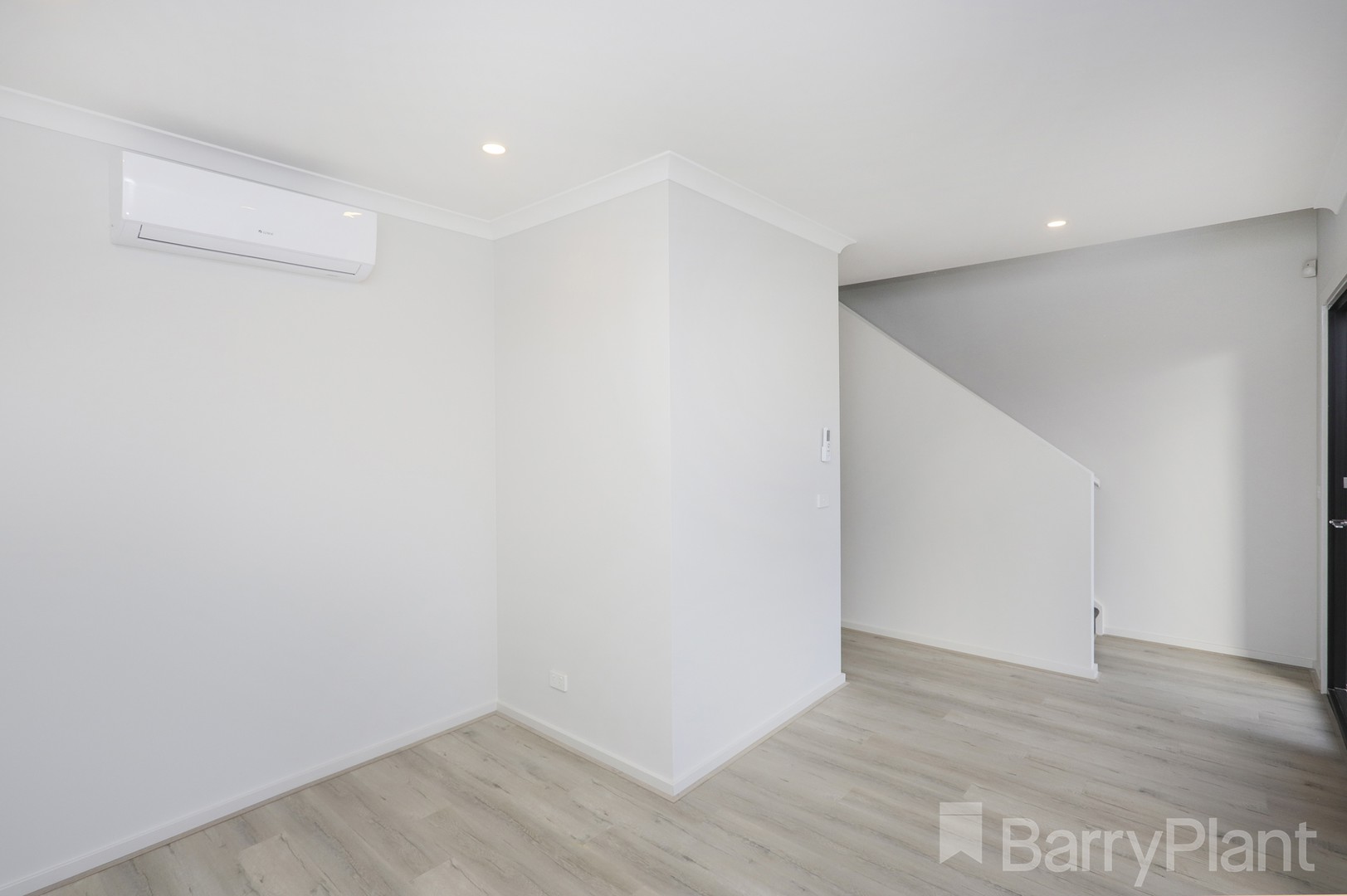 5 Hickling Lane, Deanside, VIC 3336, Deanside - Thumbnail 3