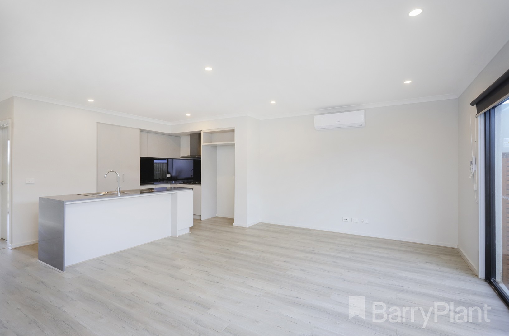 5 Hickling Lane, Deanside, VIC 3336, Deanside - Thumbnail 5