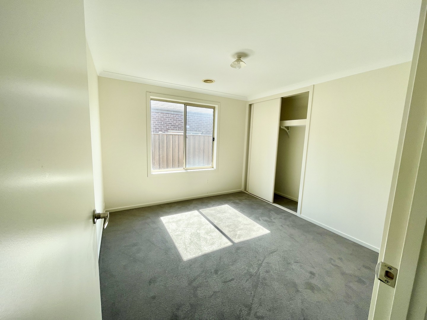 5 Howard Place, Deer Park, VIC 3023, Deer Park - Thumbnail 4