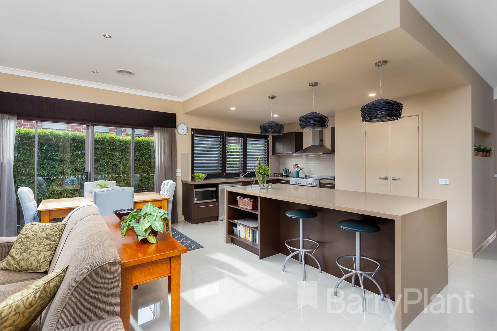 5 Hugo Drive, Point Cook, VIC 3030, Point Cook - Thumbnail 4